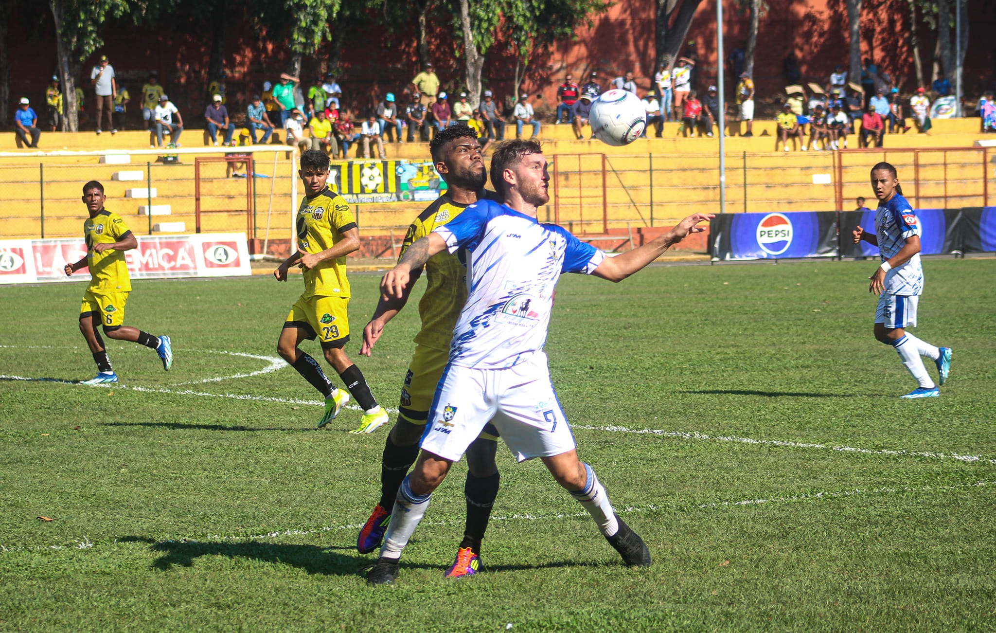 Once Deportivo gana con gol en el agregado.