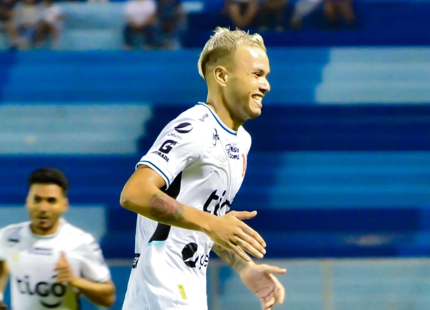 Alianza le gana al Fuerte y sigue líder del torneo.