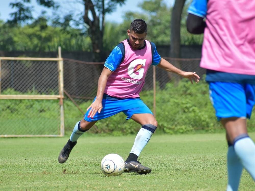 La operación de William Canales fue un éxito.