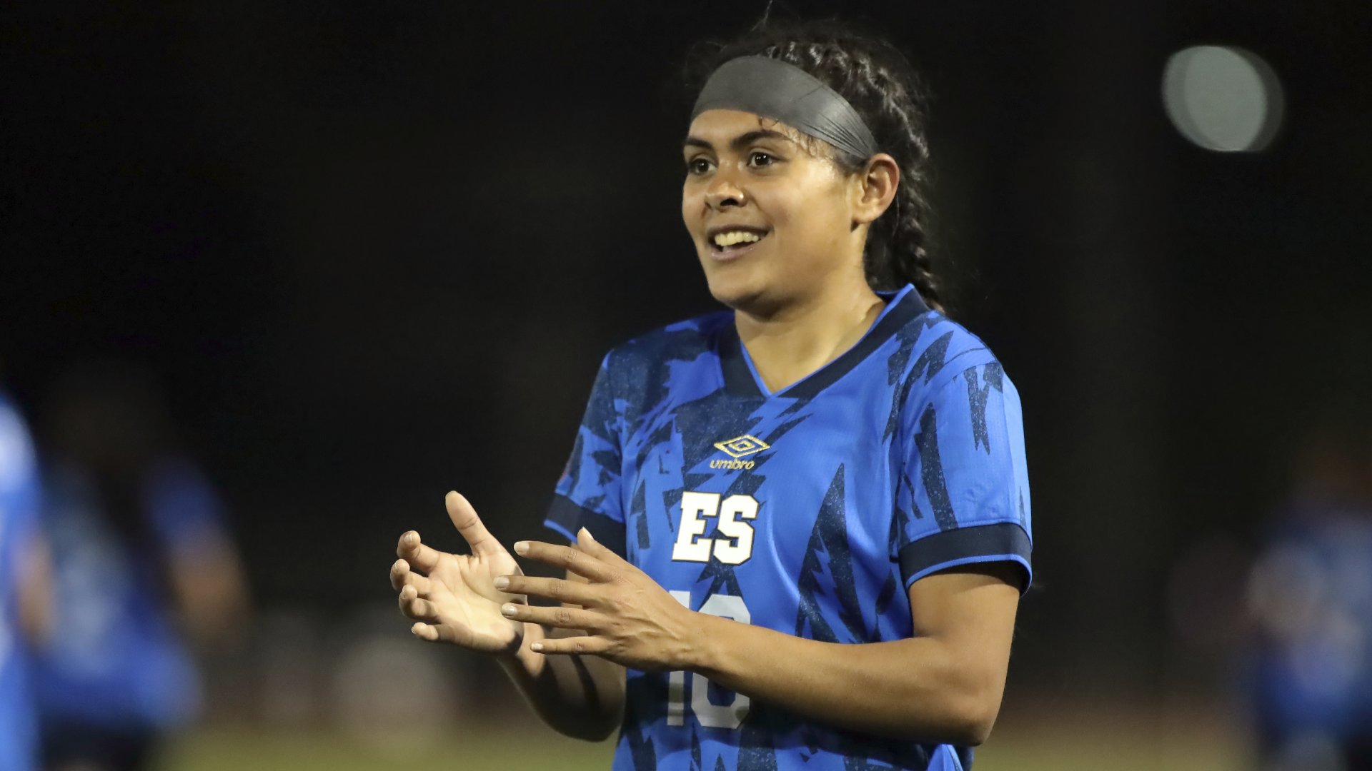 Brenda Cerén marco doblete en su partido 50 con Atlas