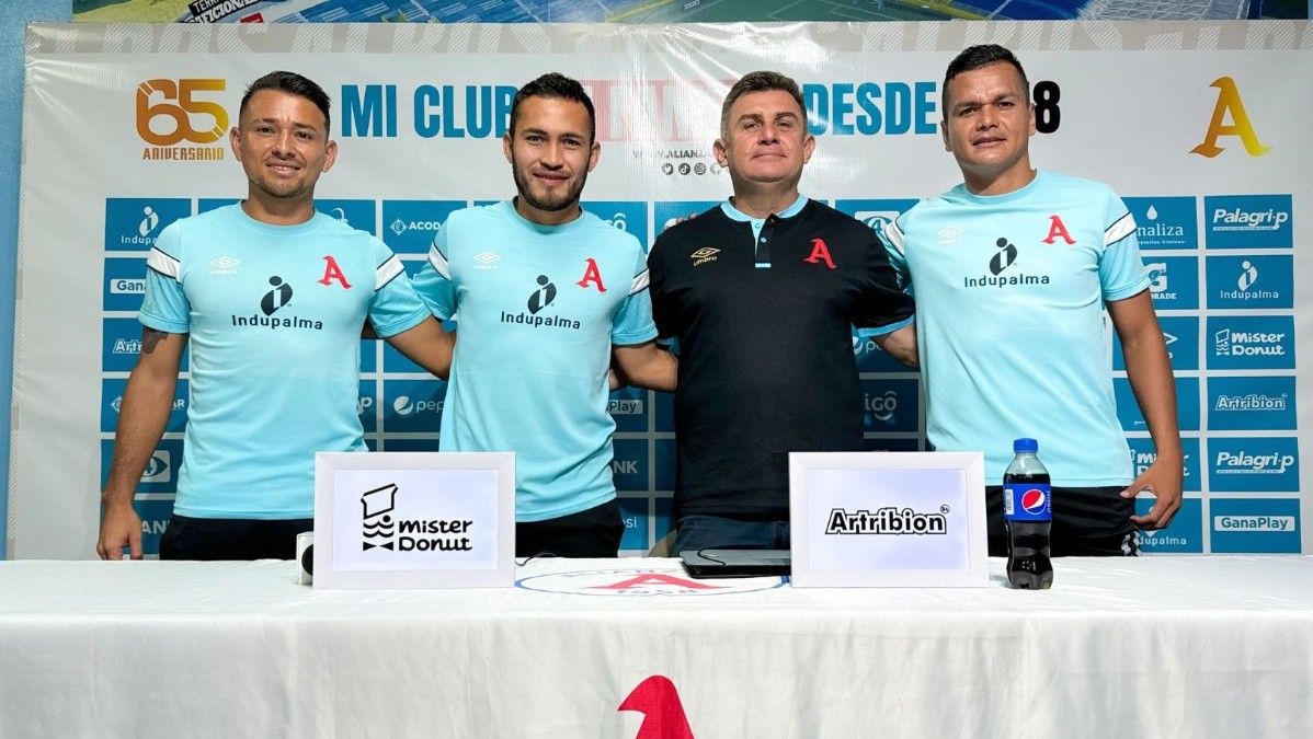 Narciso, Marvin y Henry Romero renovaron hasta el 2026.