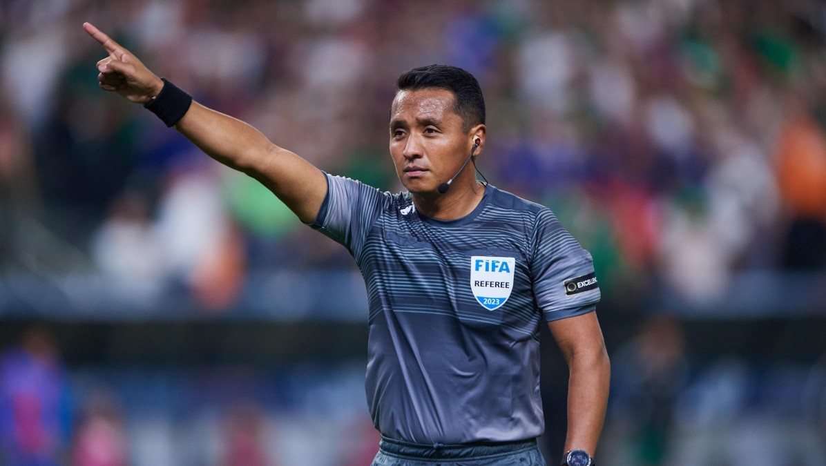 Barton tendrá un nuevo récord en CONCACAF.