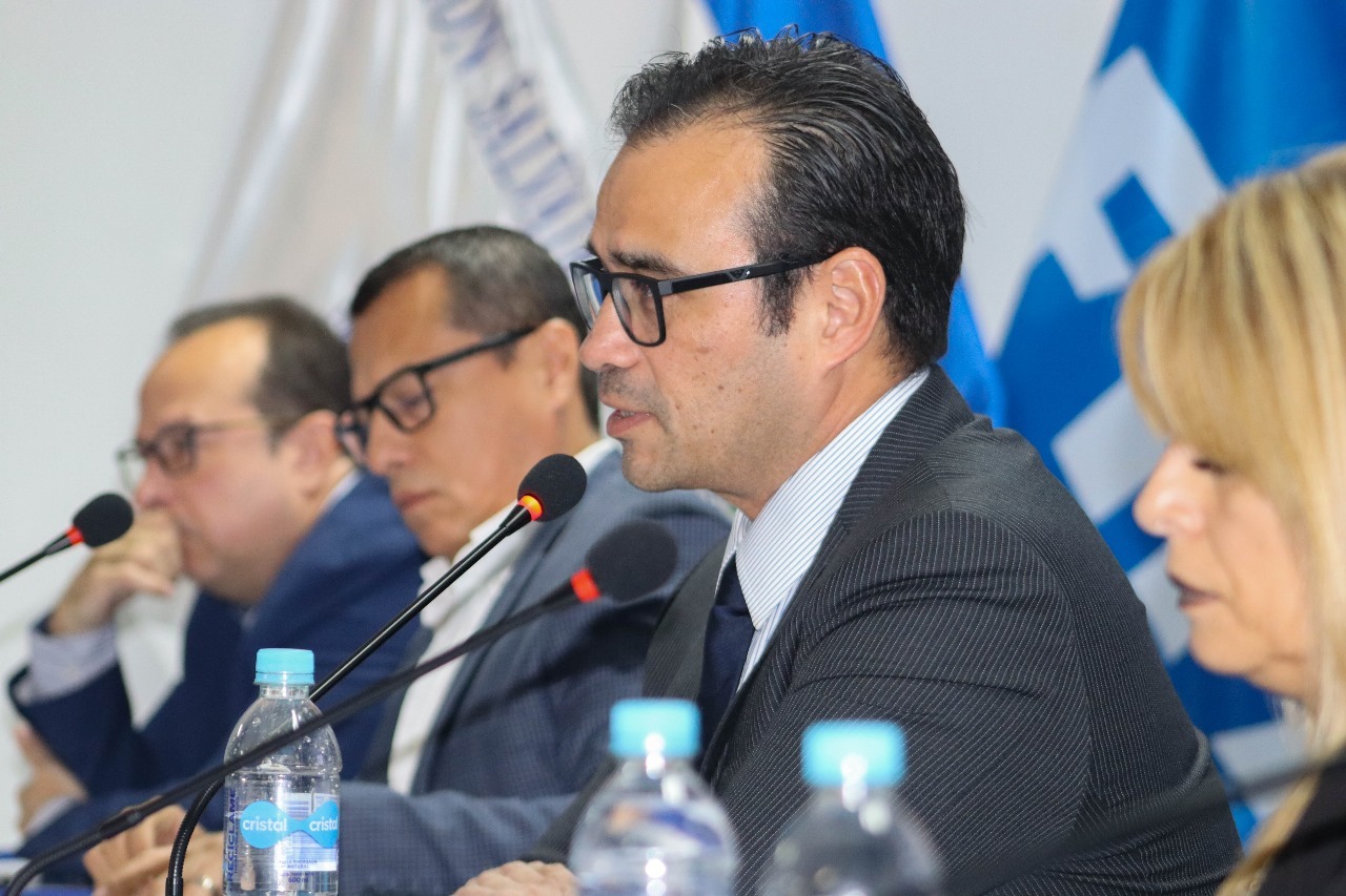 Los estatutos de FESFUT continúan en revisión por parte de la FIFA.