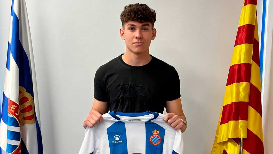 Salvadoreño jugará en el Espanyol de Barcelona