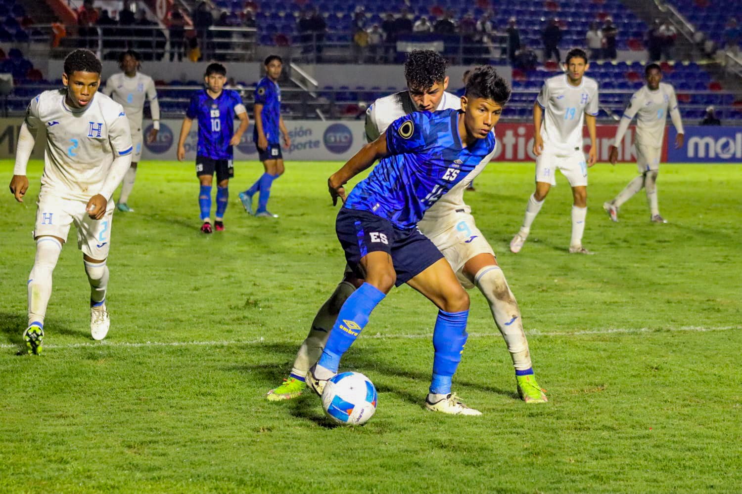 La Selecta Sub-20 cae por goleada ante Honduras