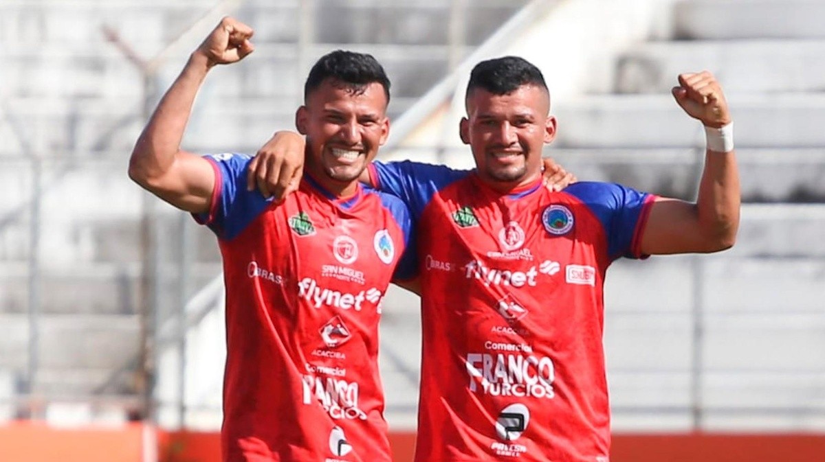 Cacahuatique derrota a Dragón y sigue con buena racha en el torneo