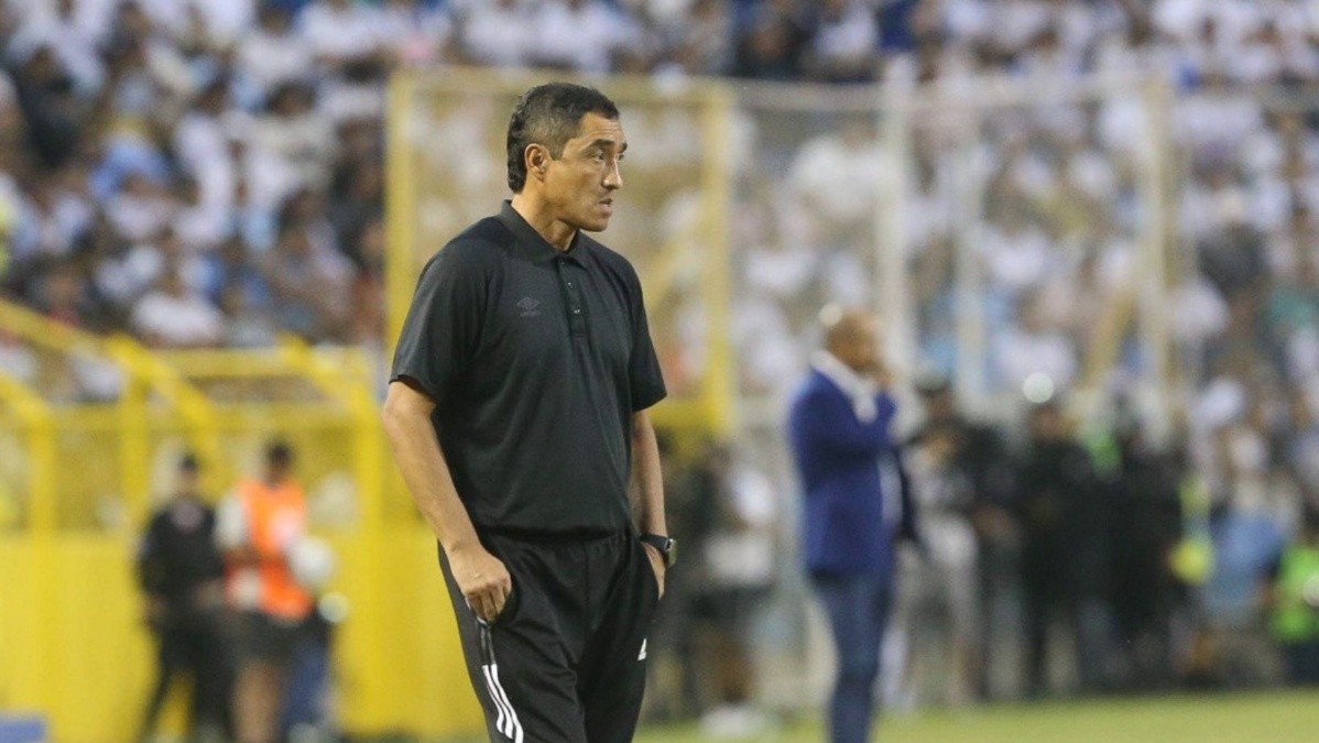 Renderos Iraheta no continuará con Municipal Limeño