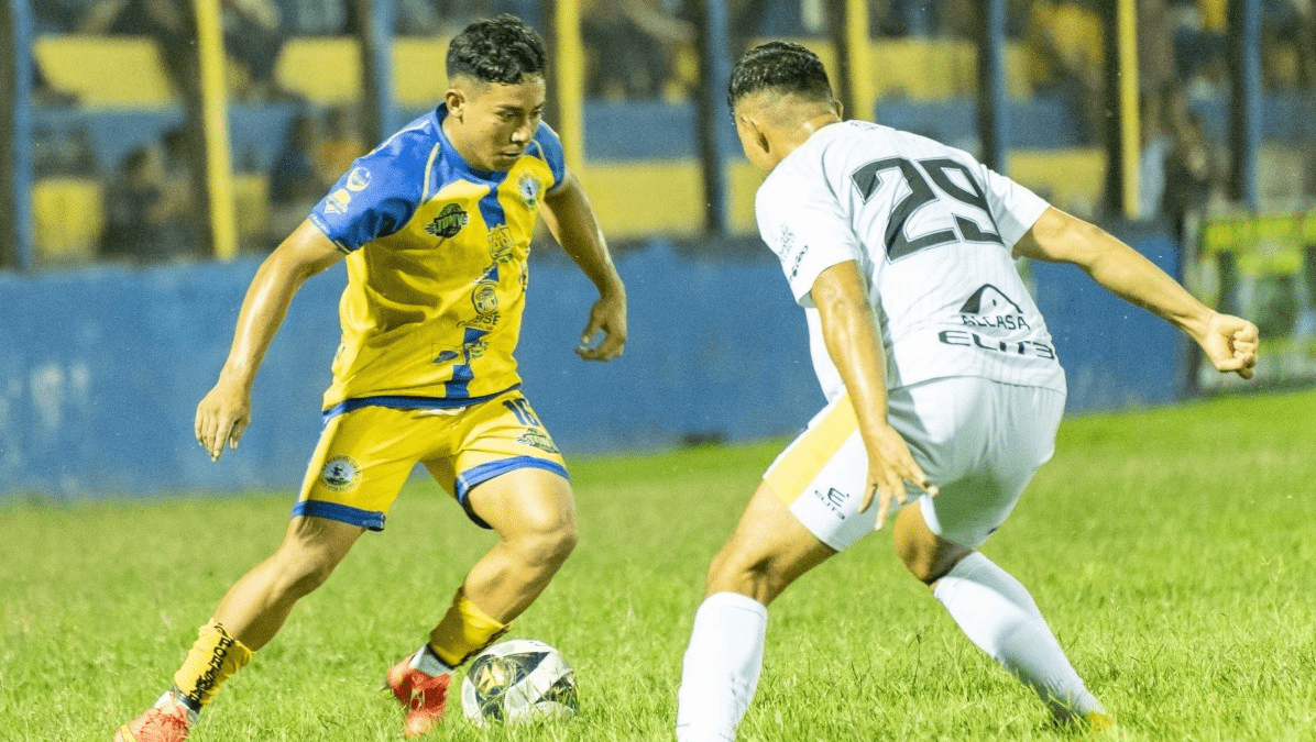 Once Deportivo gana en Santa Rosa de Lima