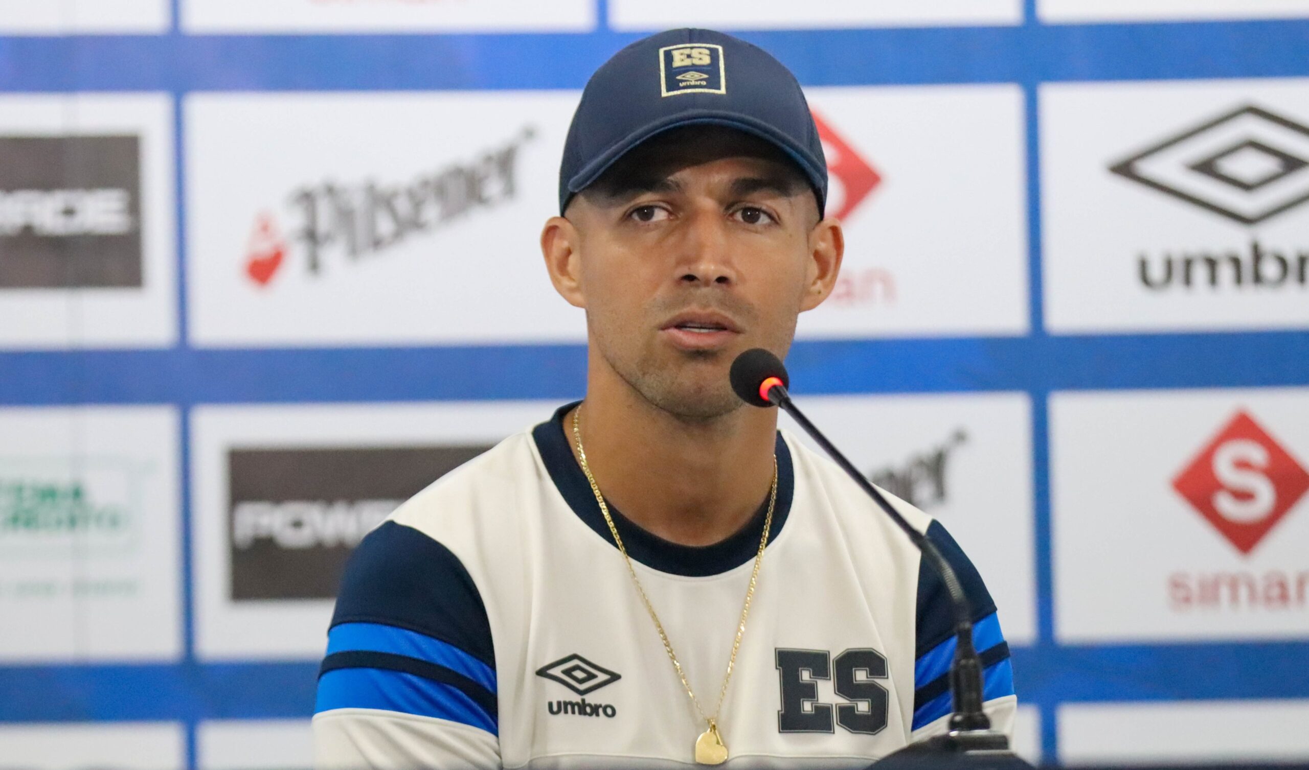 “El gesto era para tres personas que me estaban faltando el respeto” Nelson Bonilla