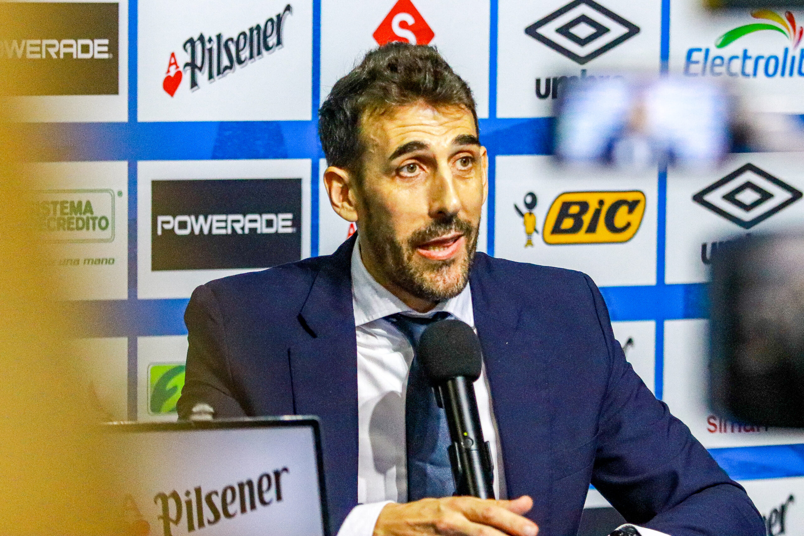 “Estoy orgulloso de representar a vuestro país” Dóniga Lara