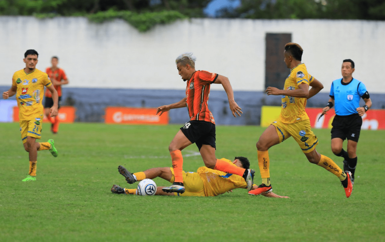 Águila busca recuperar el liderato frente a Municipal Limeño