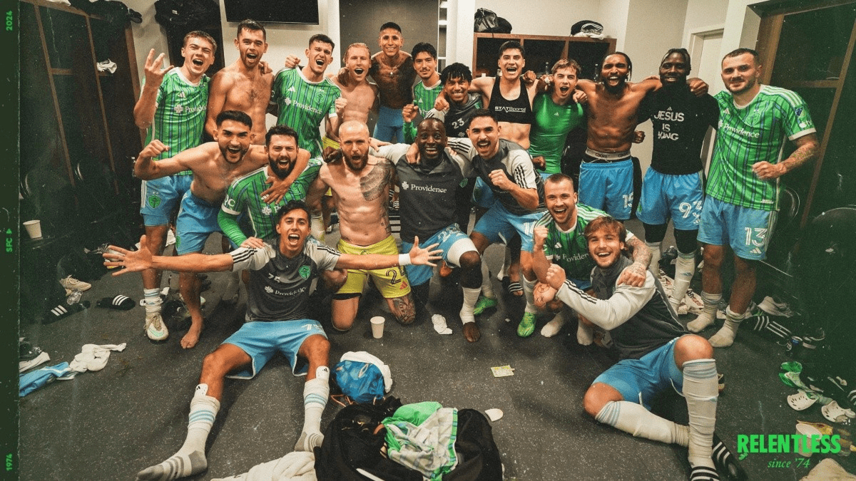 Álex Roldán y Seattle Sounders eliminan a los LAFC
