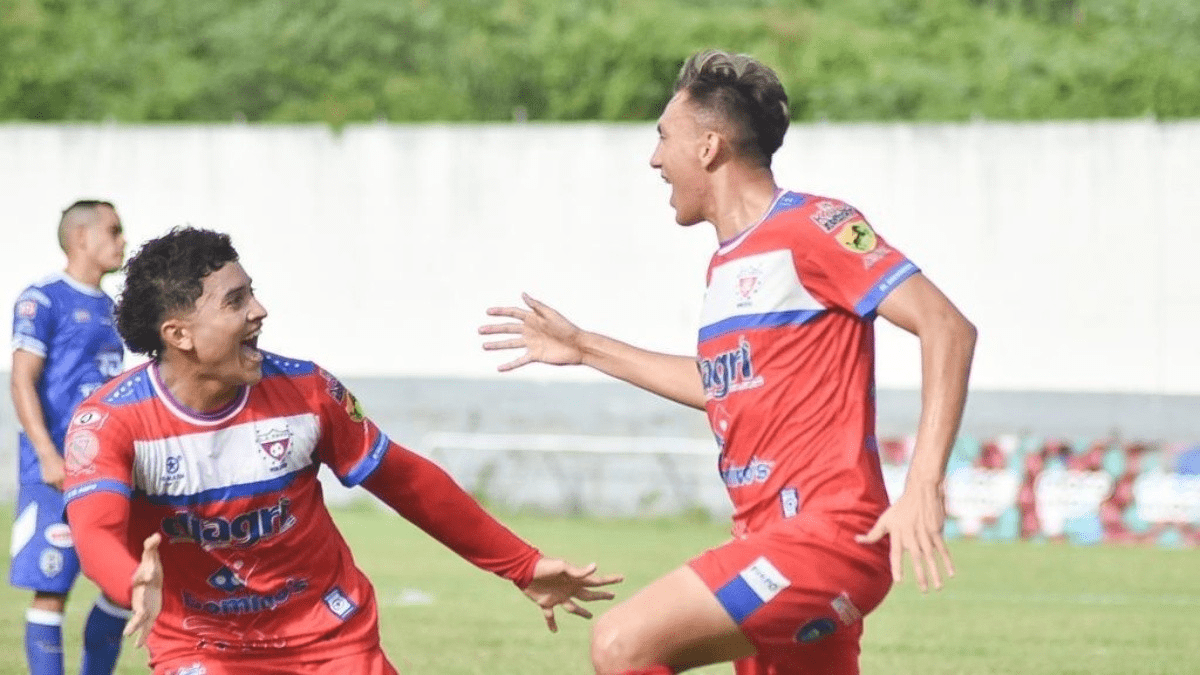 Firpo vence a Fuerte y es más líder que nunca