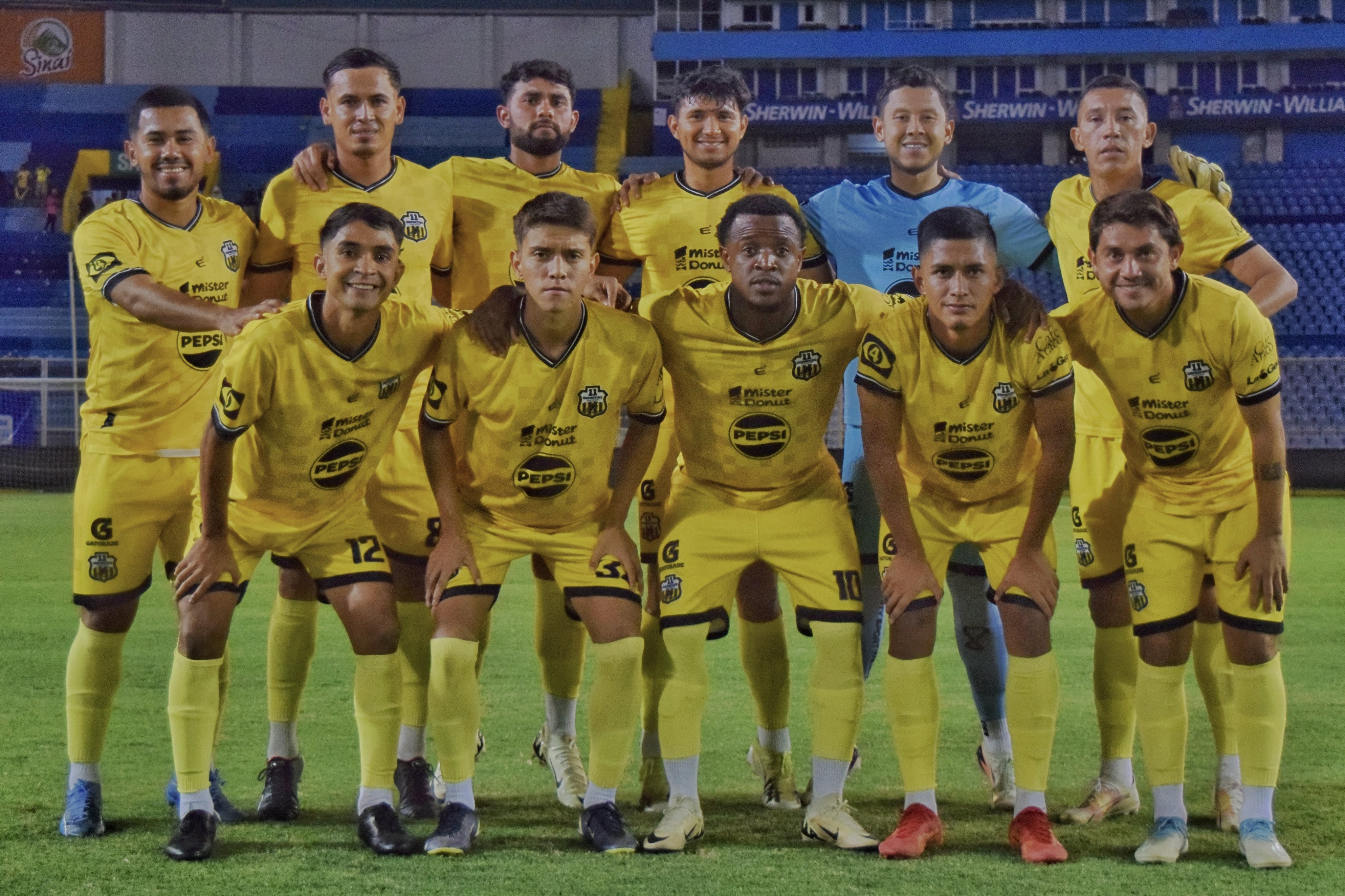 Plantel de 11 Deportivo informa deuda salarial de 45 días