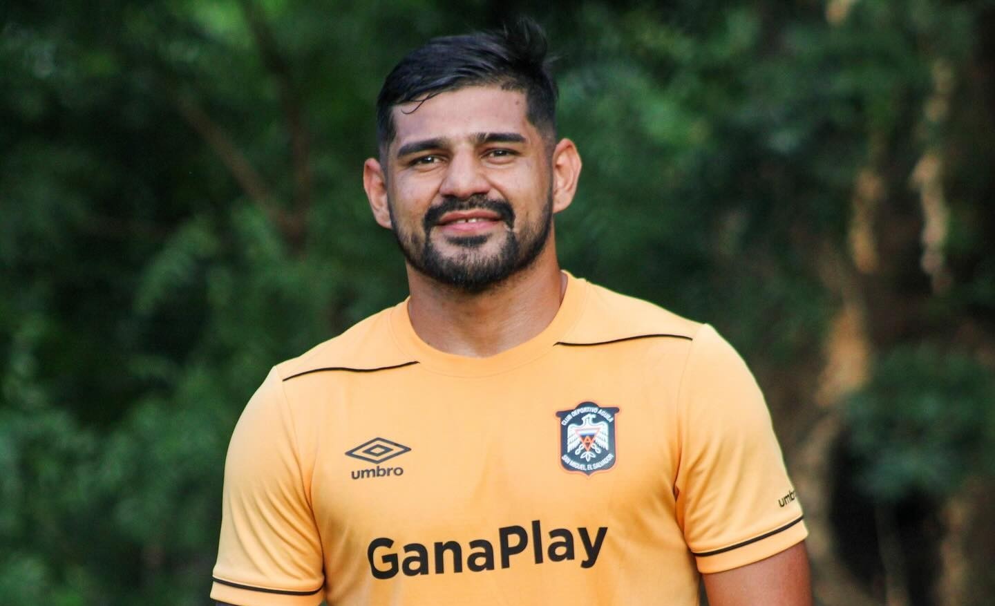 Ronald Acuña no seguirá con Águila para el Clausura 2025