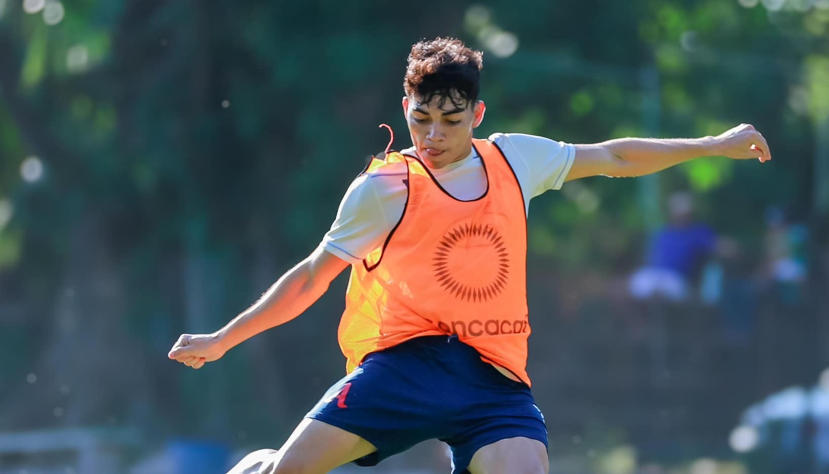 Leonardo Menjívar seguirá con Alianza en el Clausura 2025