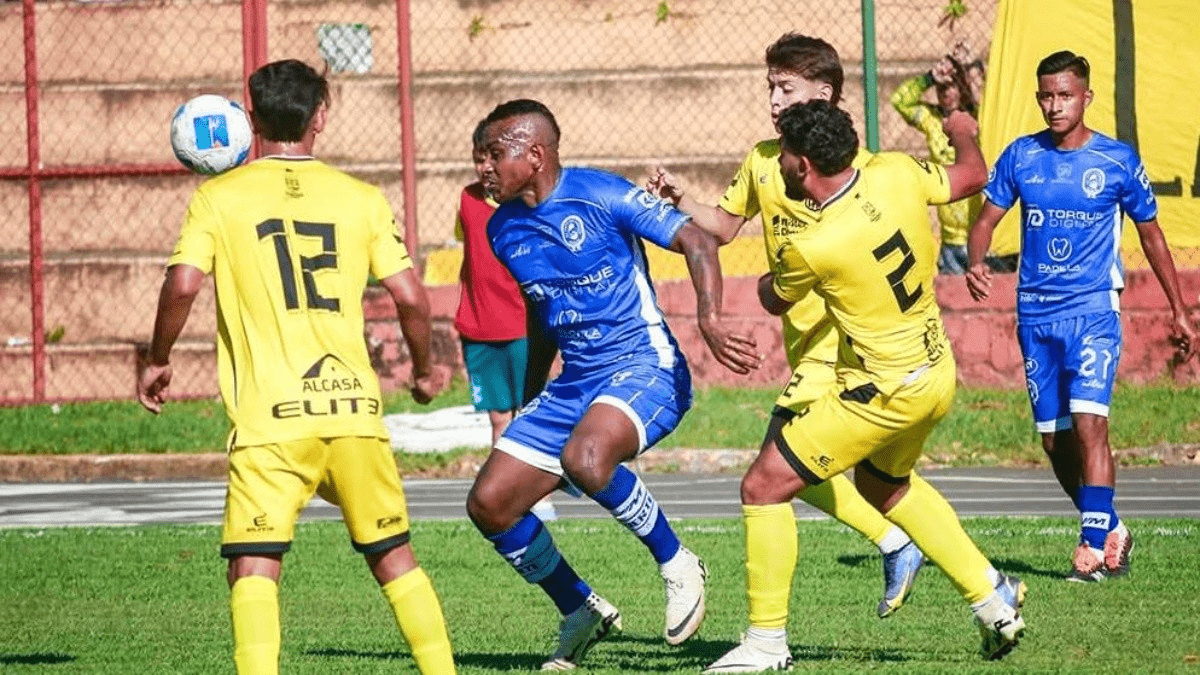 Fuerte San Francisco derrota a Once Deportivo en Ahuachapán