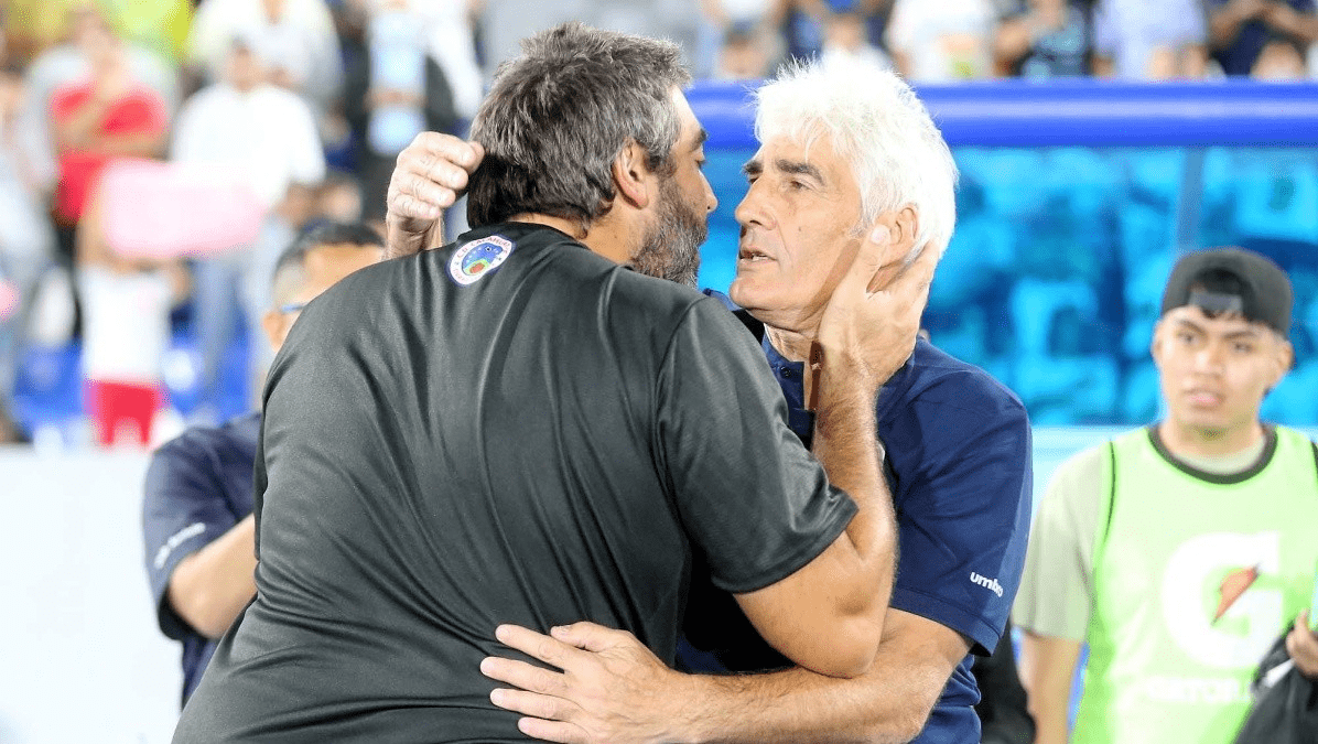 Ernesto y Daniel Corti compartieron con la prensa argentina su experiencia en la Liga Mayor