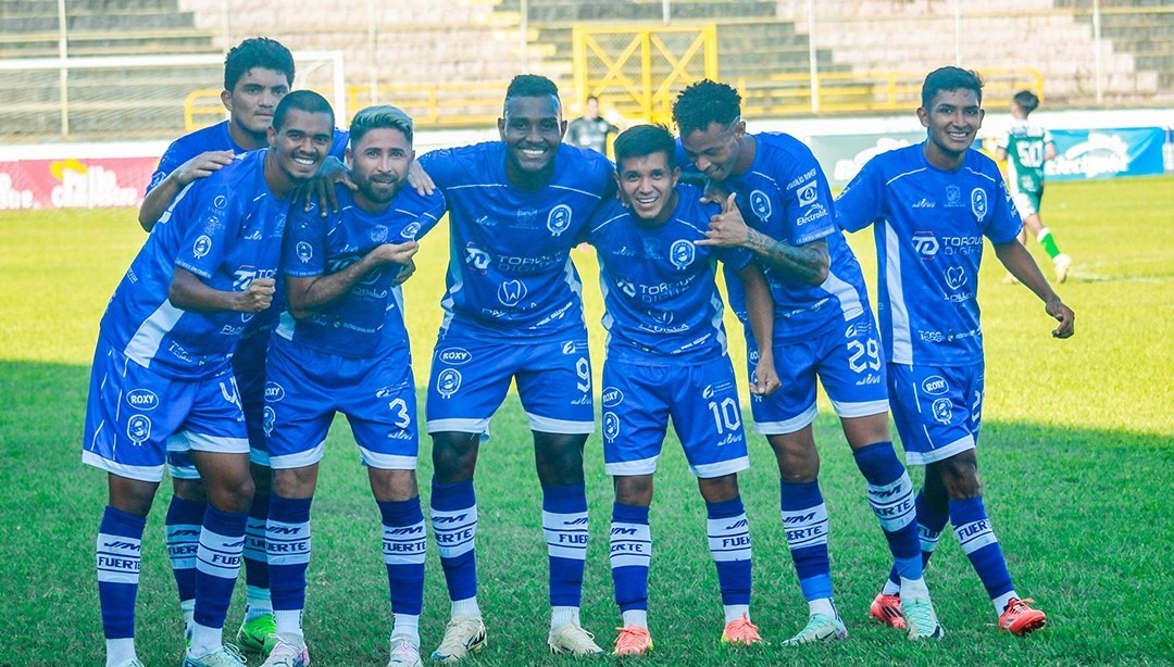 Fuerte San Francisco vence al Dragón en San Miguel