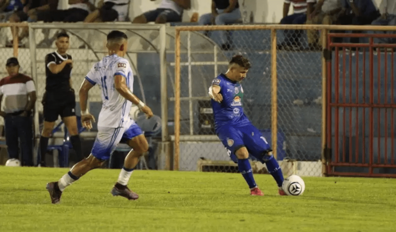 Firpo enfrenta a Metapán con la misión de consolidar su liderato