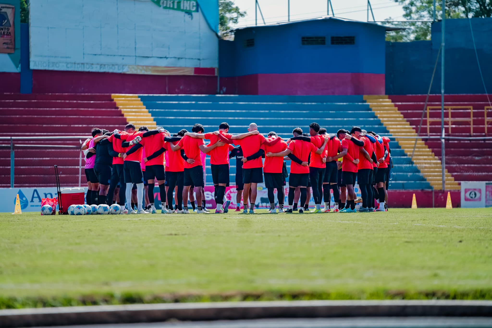 David Caneda continuará con FAS hasta el final del torneo: “Confío plenamente en el equipo”