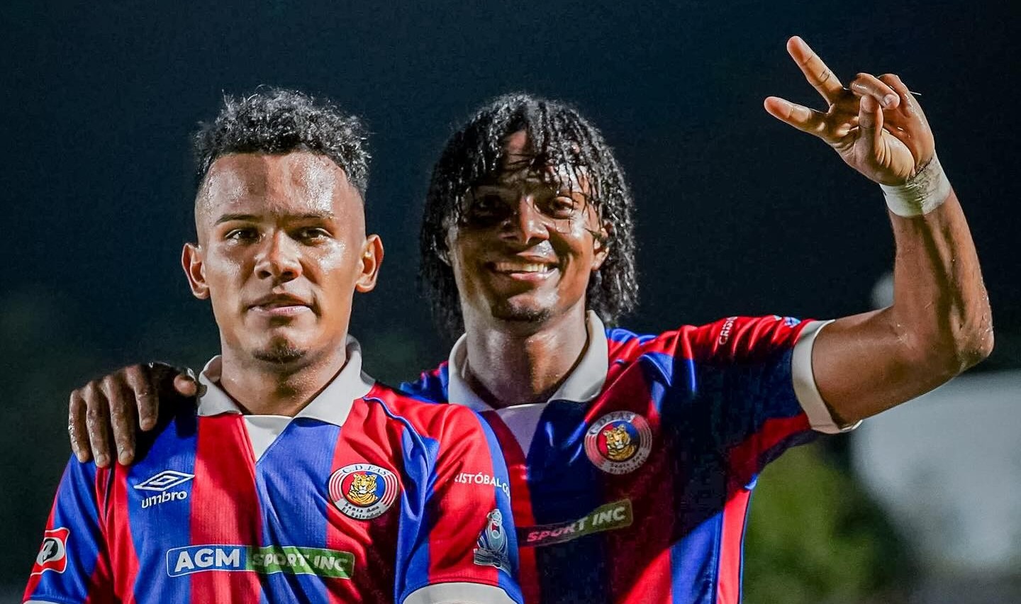 FAS vuelve a ganar con hat-trick de Rafael Tejada