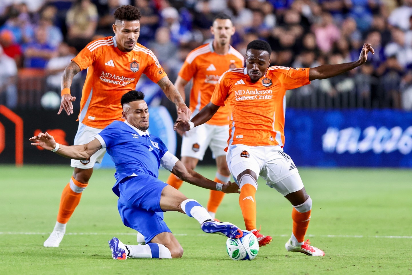 La Selecta cae ante el Houston Dynamo en el debut de “Bolillo” Gómez