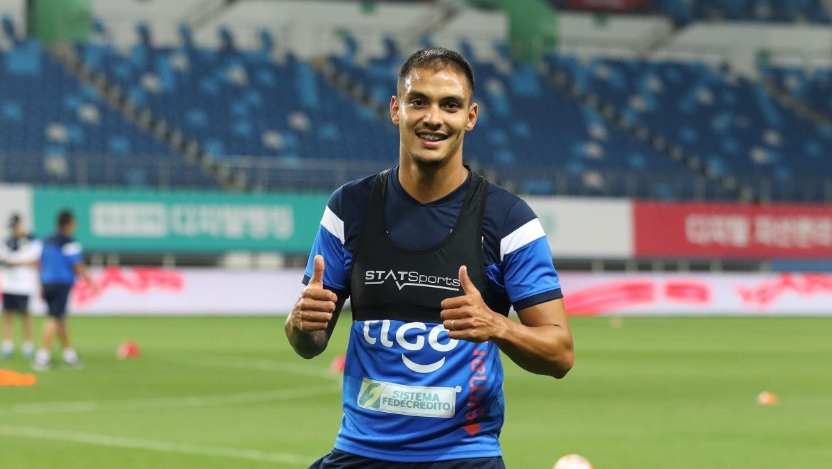 ”Ojalá me dijeran, venga a la selección” Erick Cbalceta