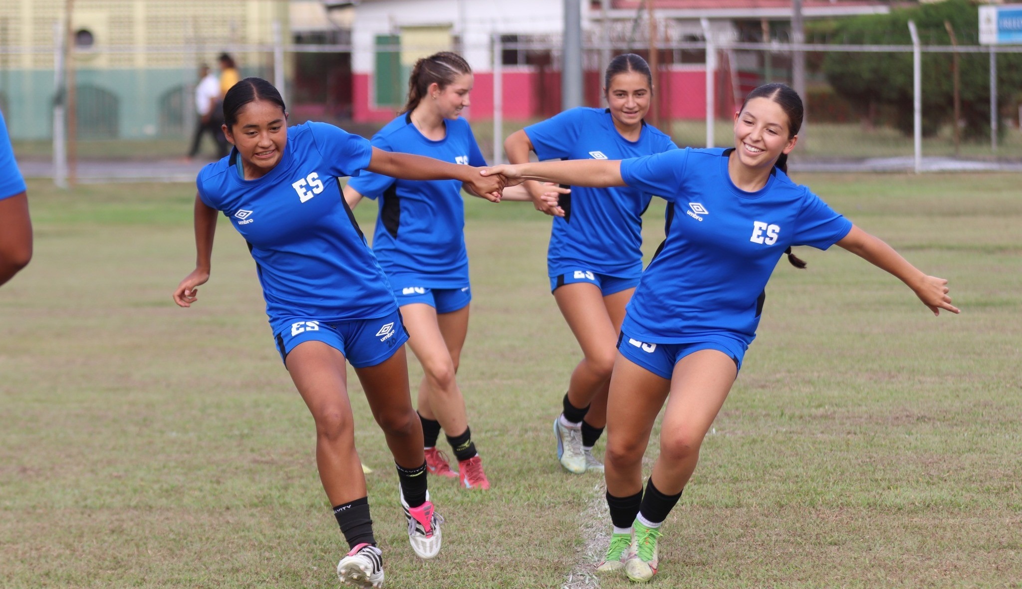 El Salvador Sub-17 enfrenta a Estados Unidos, en medio de una gran caos