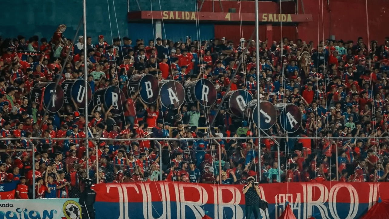 La Turba Roja decidió no asistir al juego ante Alianza