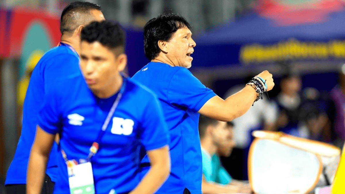 “El volumen de juego fue bastante bueno para El Salvador” Rudis Gallo