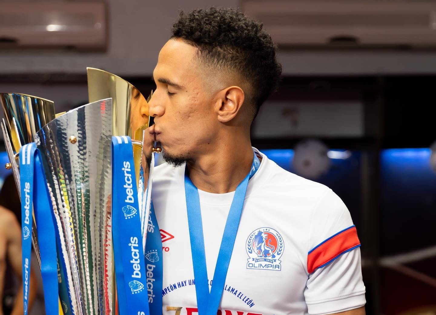 Oficial: Yan Maciel refuerza a Club Deportivo FAS para el Apertura 2025