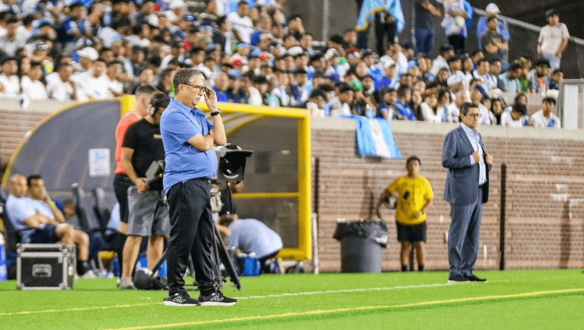 “Tenemos una nómina que elaborar y escoger” Bolillo Gómez