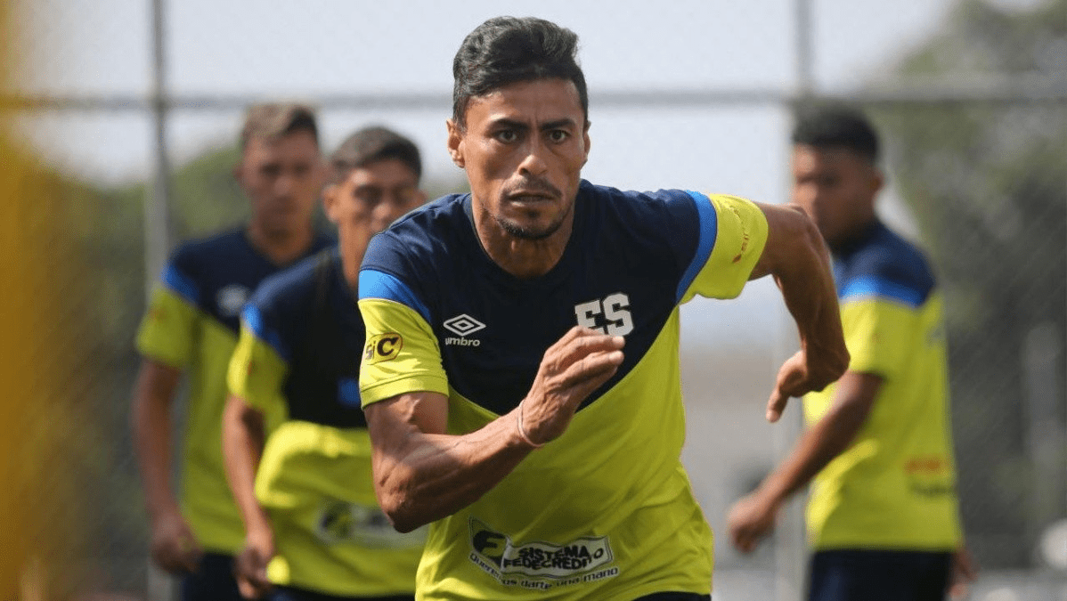 Darwin Cerén, podría llegar a los 100 partidos con El Salvador