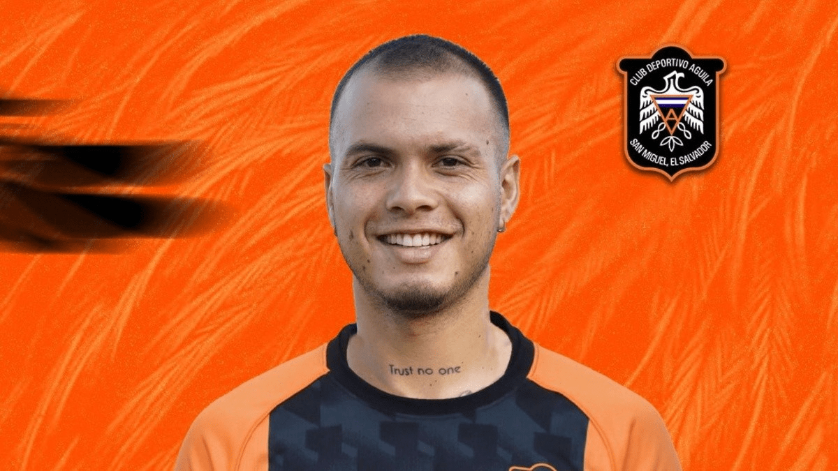 Sebastián Julio se viste de negro-naranja