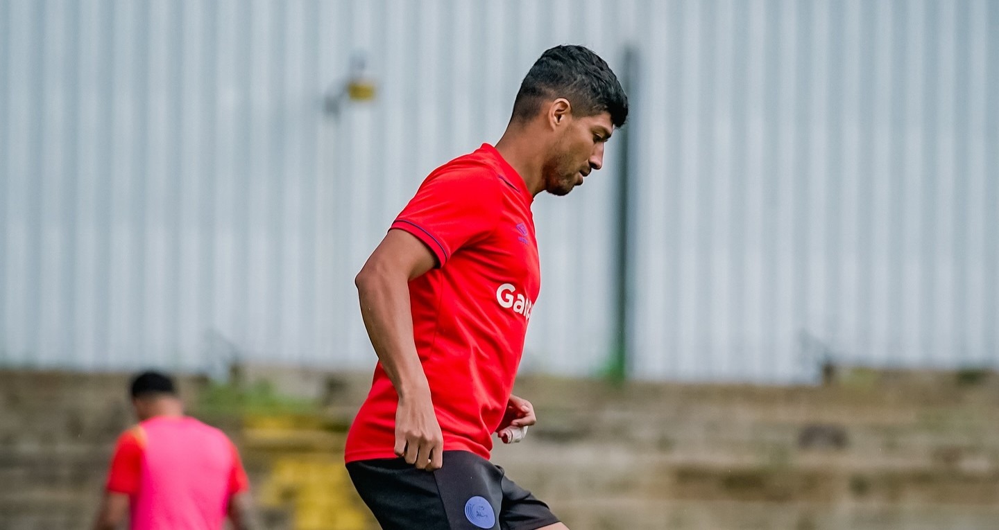 “Línea por línea, estamos sólidos y no debemos marearnos” Nelson Bonilla