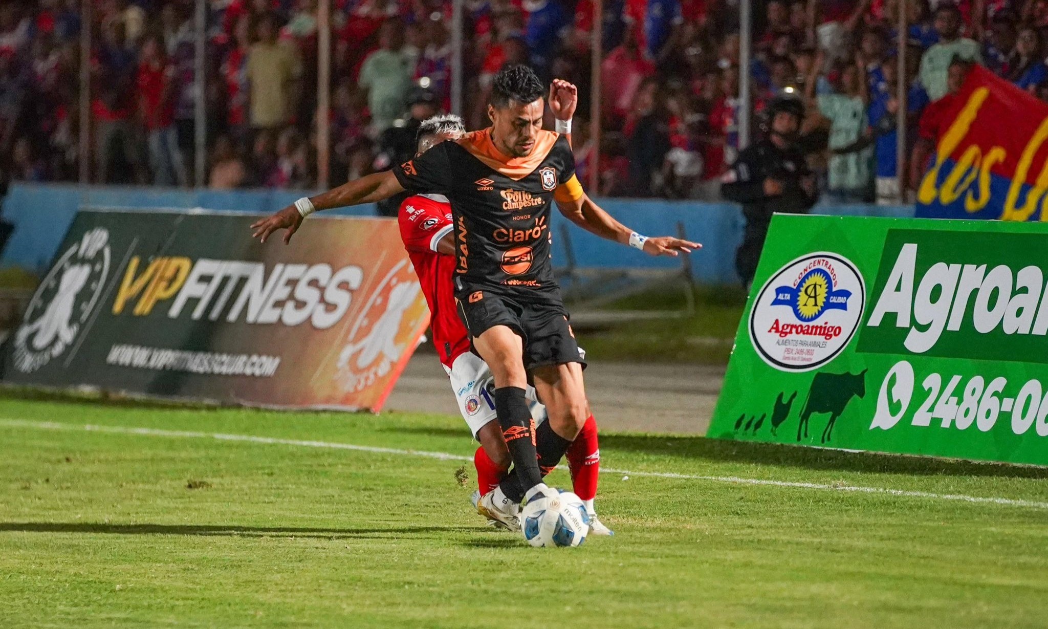 “Al final, en una serie de rebotes se termina definiendo el partido” Darwin Cerén