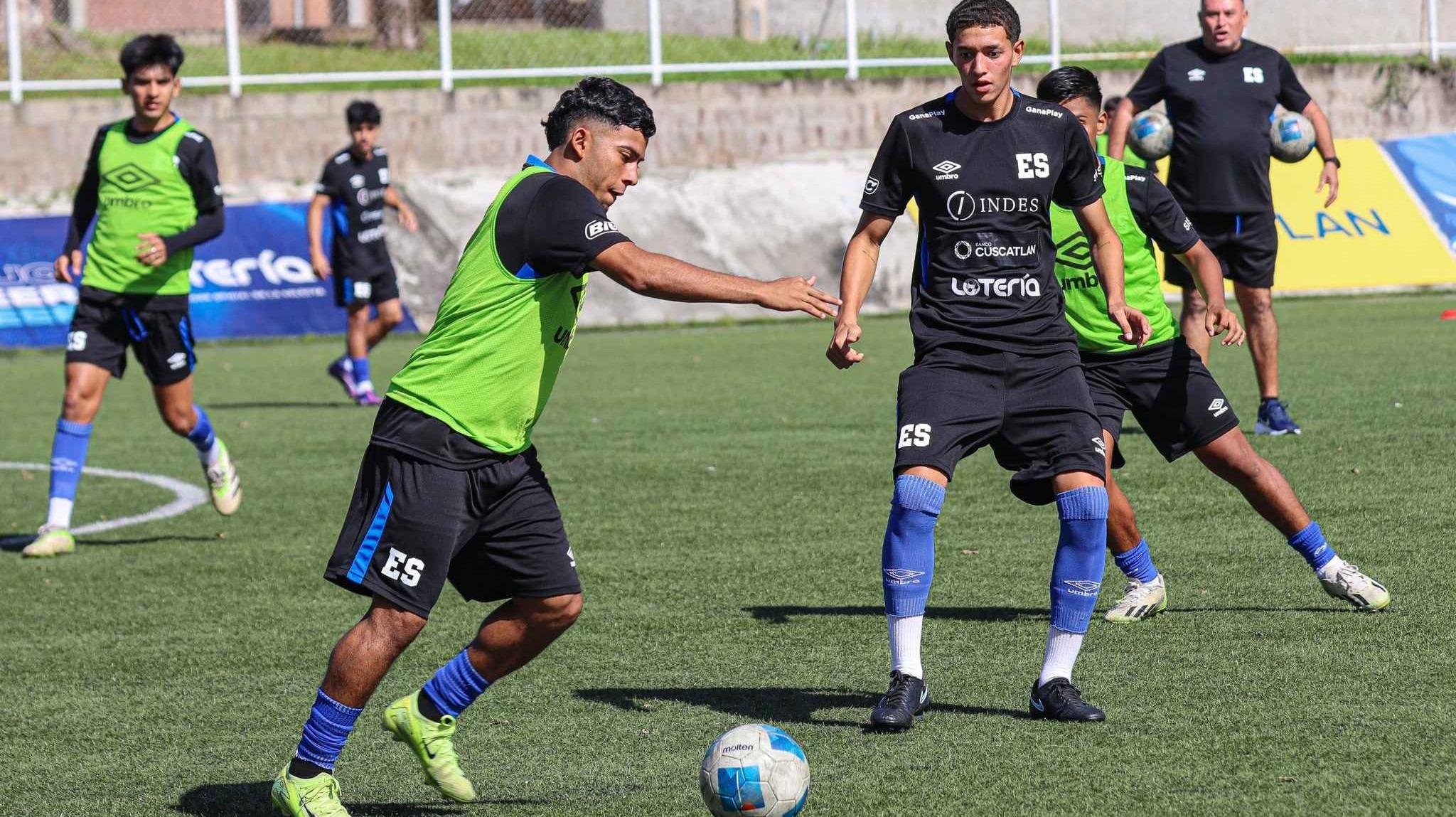 Selección Sub 20 derrota a la Sub 17 en inter escuadras