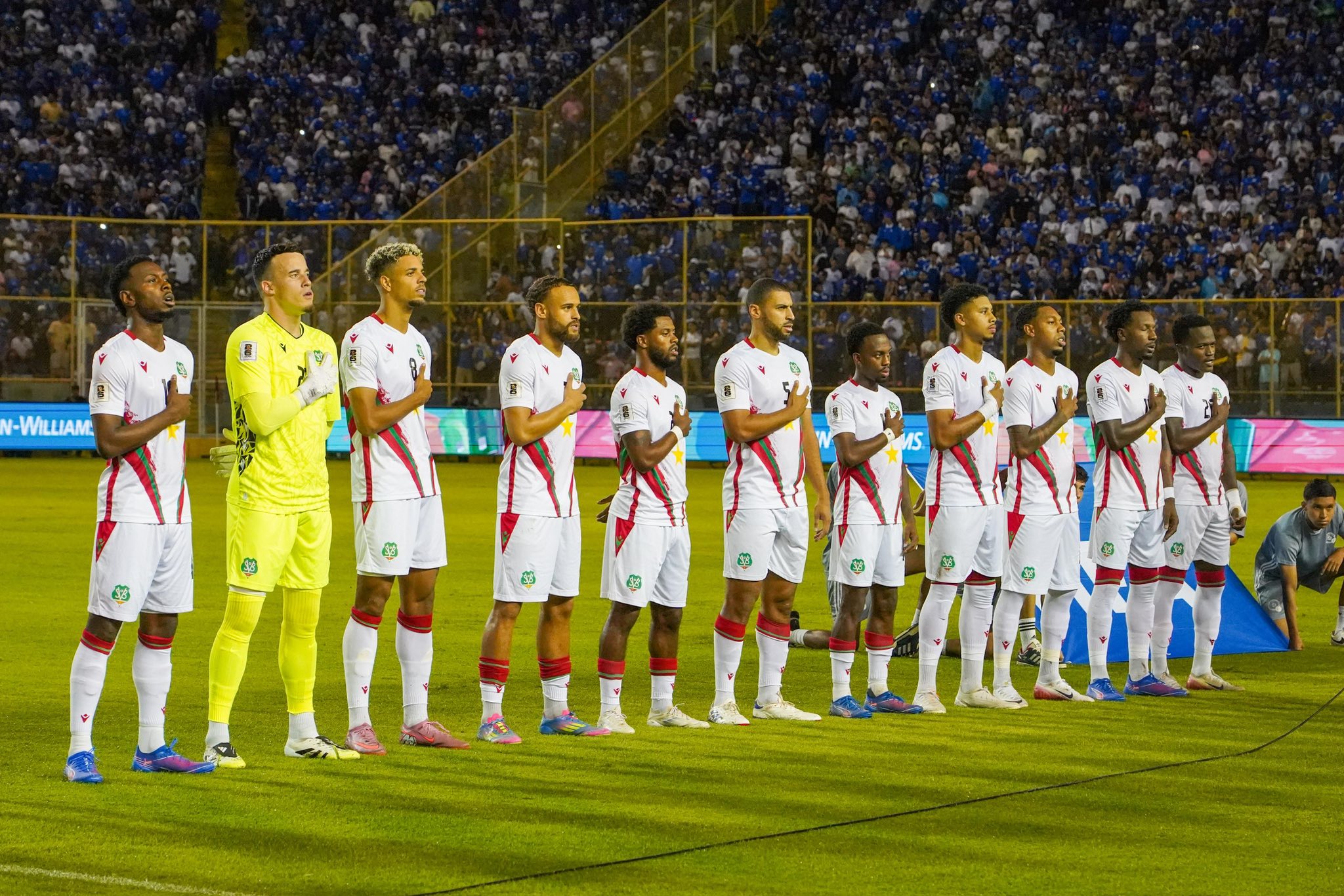 Se espera sanción de FIFA por los insidentes ante Surinam