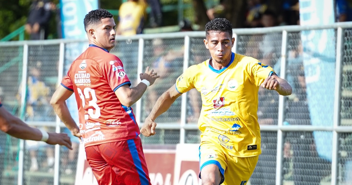 Cacahuatique consigue su primer triunfo en casa