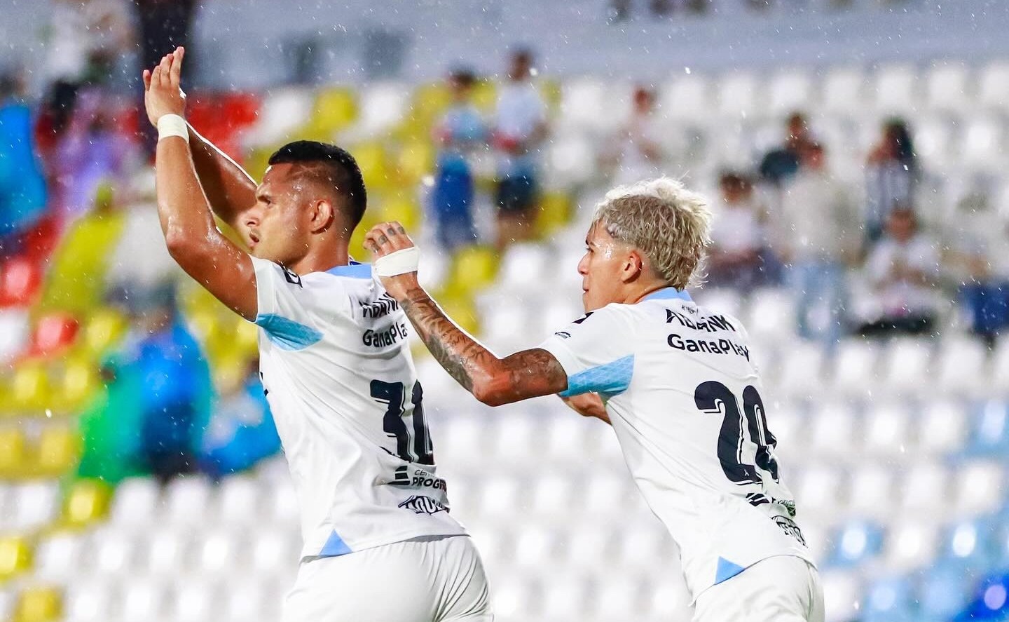 Alianza logra victoria sobre Cacahuatique en el cierre del partido