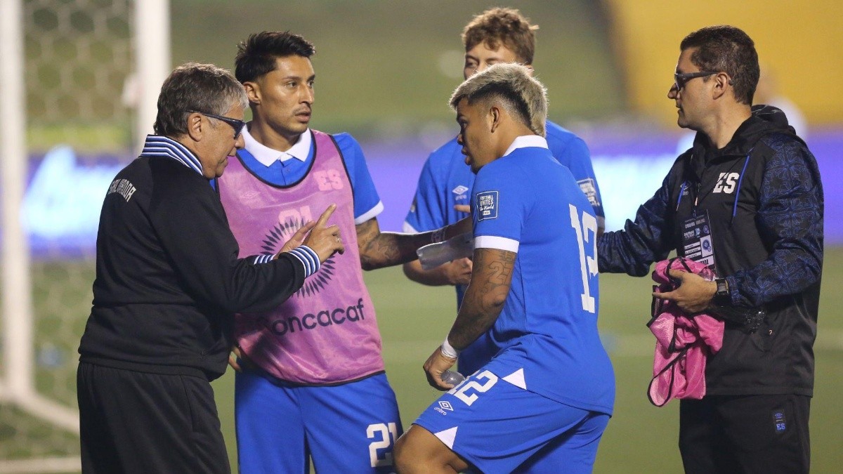 “Estoy preocupado, pero orgulloso de mis jugadores” Hernán Bolillo Gómez