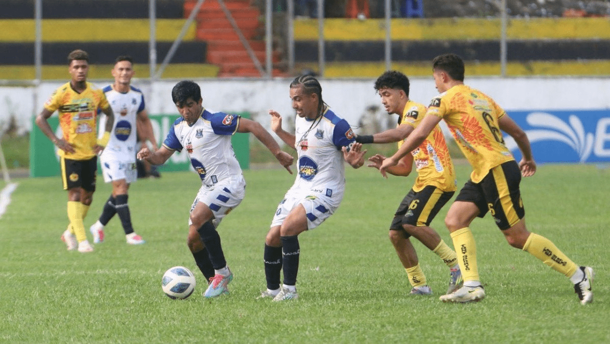 Platense y Zacatecoluca empatan en el derbi viroleño