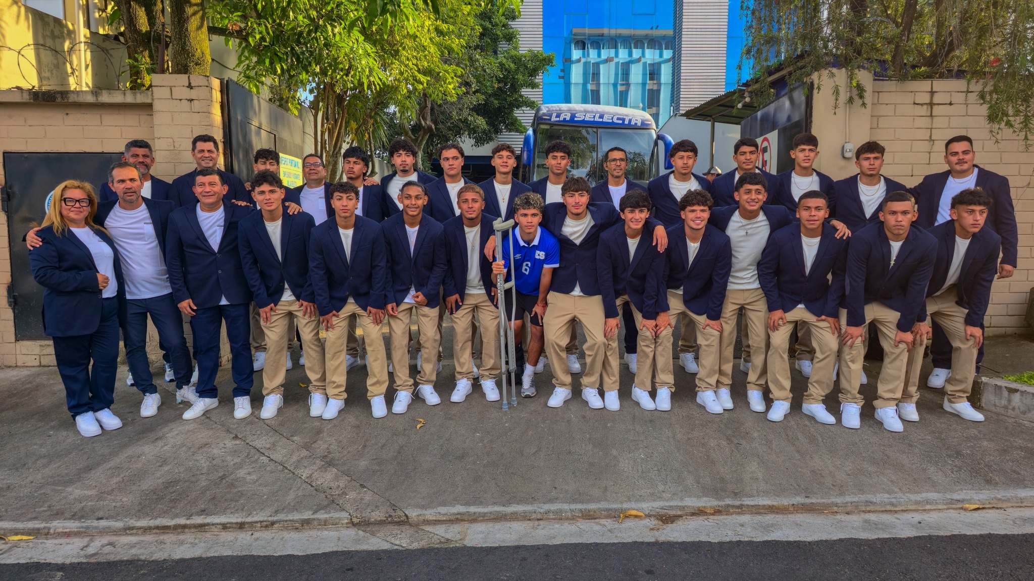 La Selecta Sub 17 parte a Qatar para disputar el Mundial