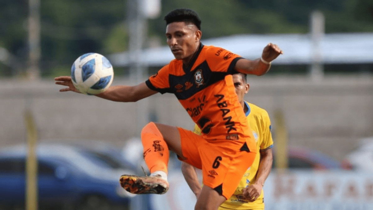 Águila derrotó al Limeño en Santa Rosa de lima