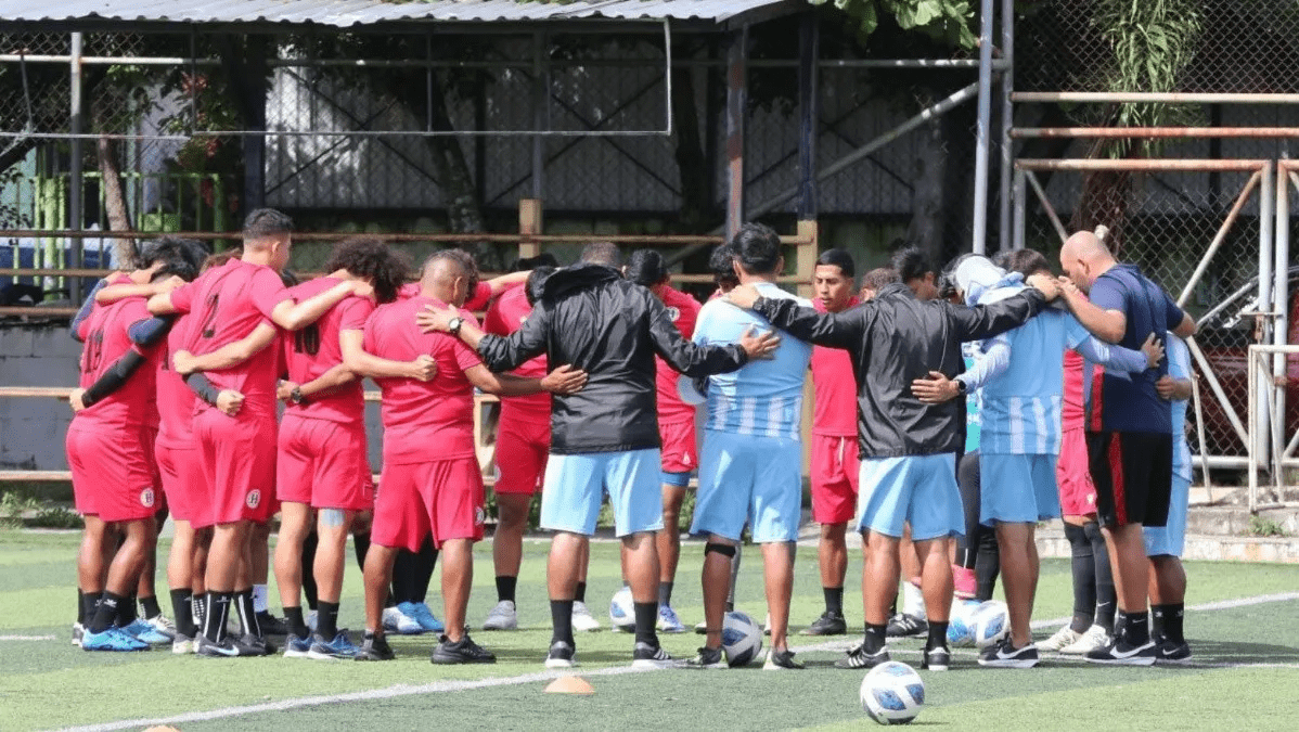 La directiva de Hércules les pago a sus jugadores, los dos meses de atraso