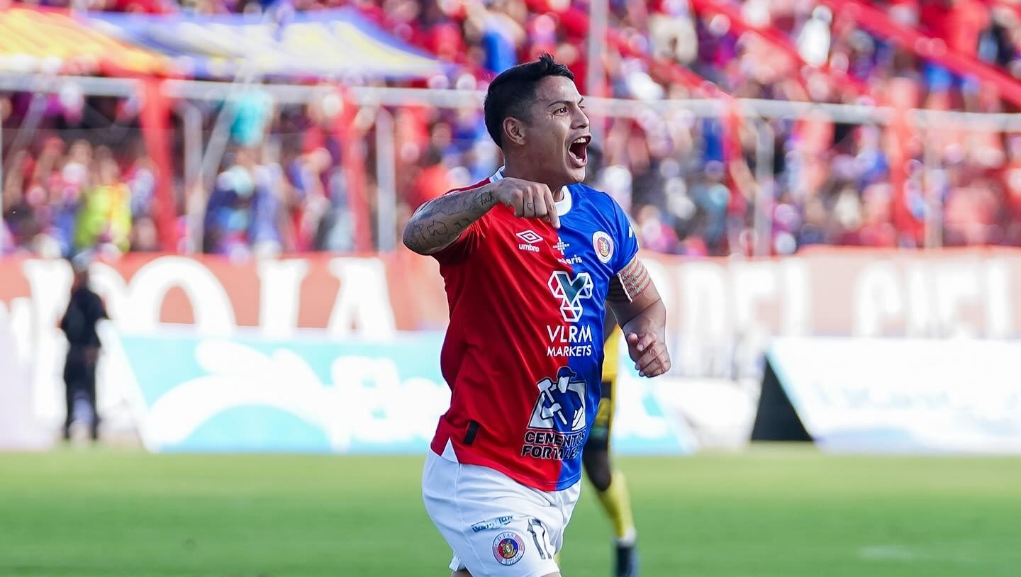 “Aún no somos campeones, pero es lo que todos queremos” Kevin Santamaria