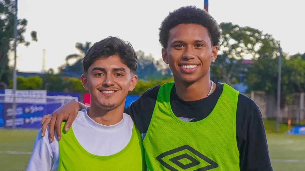 Dos nuevos talentos de E.E.U.U. que se integran a La Selecta Sub-19