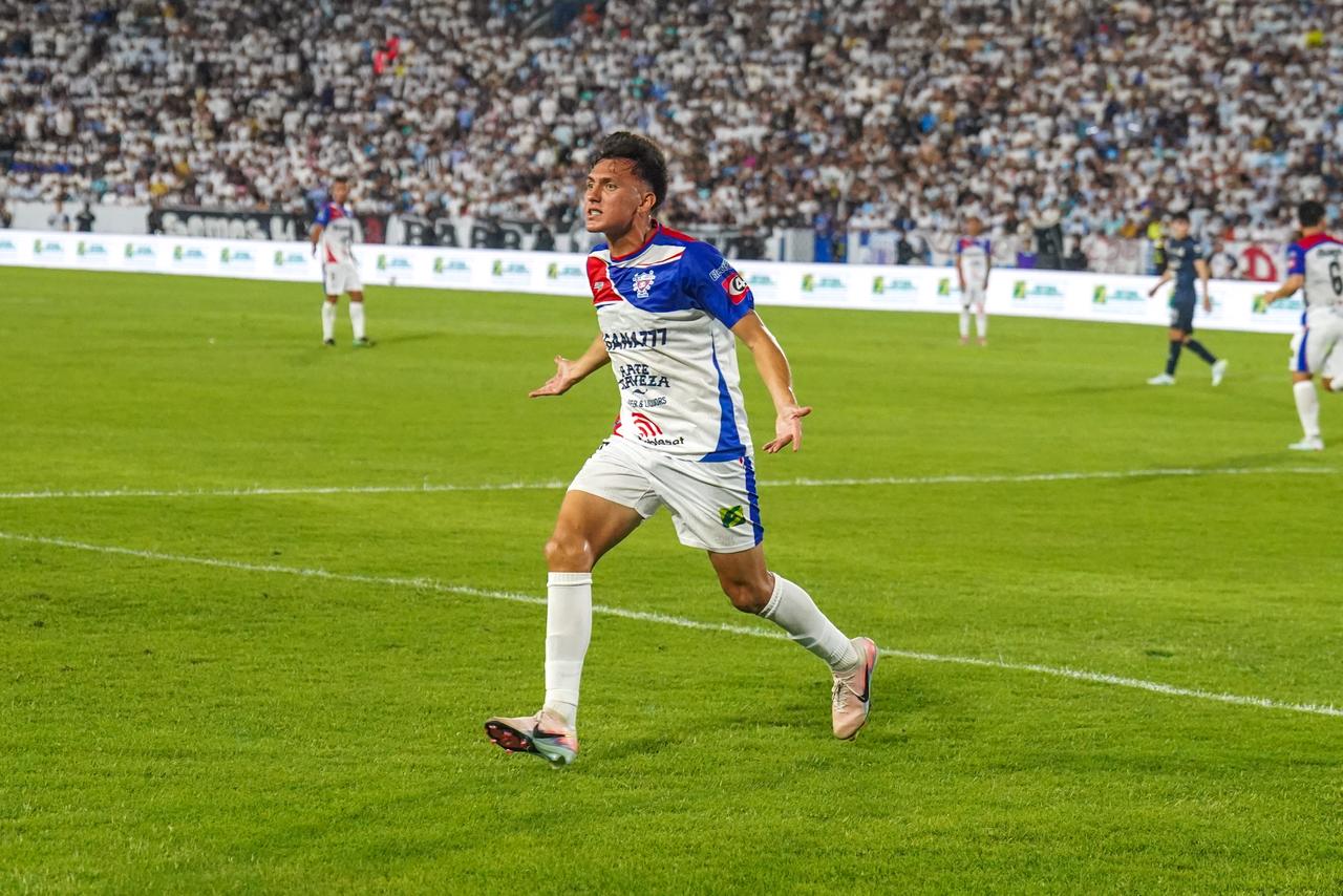 Firpo rompe la sequía y gana el Apertura 2025 tras una dramática final ante Alianza