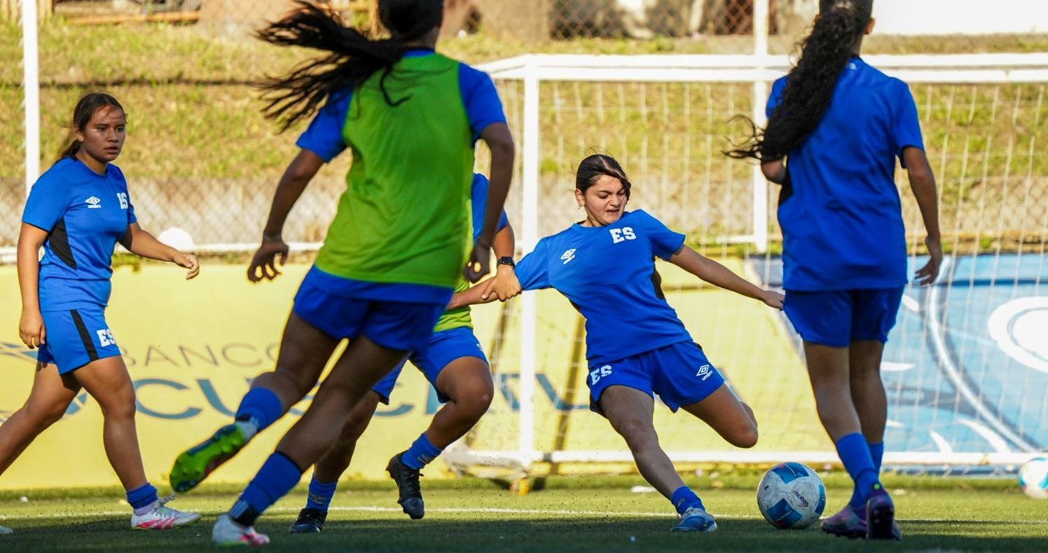 La Selecta Sub-17 femenina se prepara para el Clasificatorio Concacaf 2026